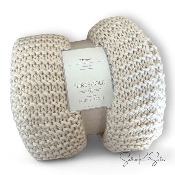 Knit Scalloped Edge Throw Blanket Cream - Threshold Studio McGee Christmas 2024 - Picture 4 of 7